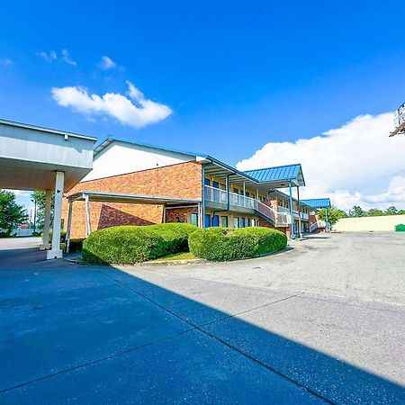 Hahira Inn By Oyo Near Valdosta Exterior photo